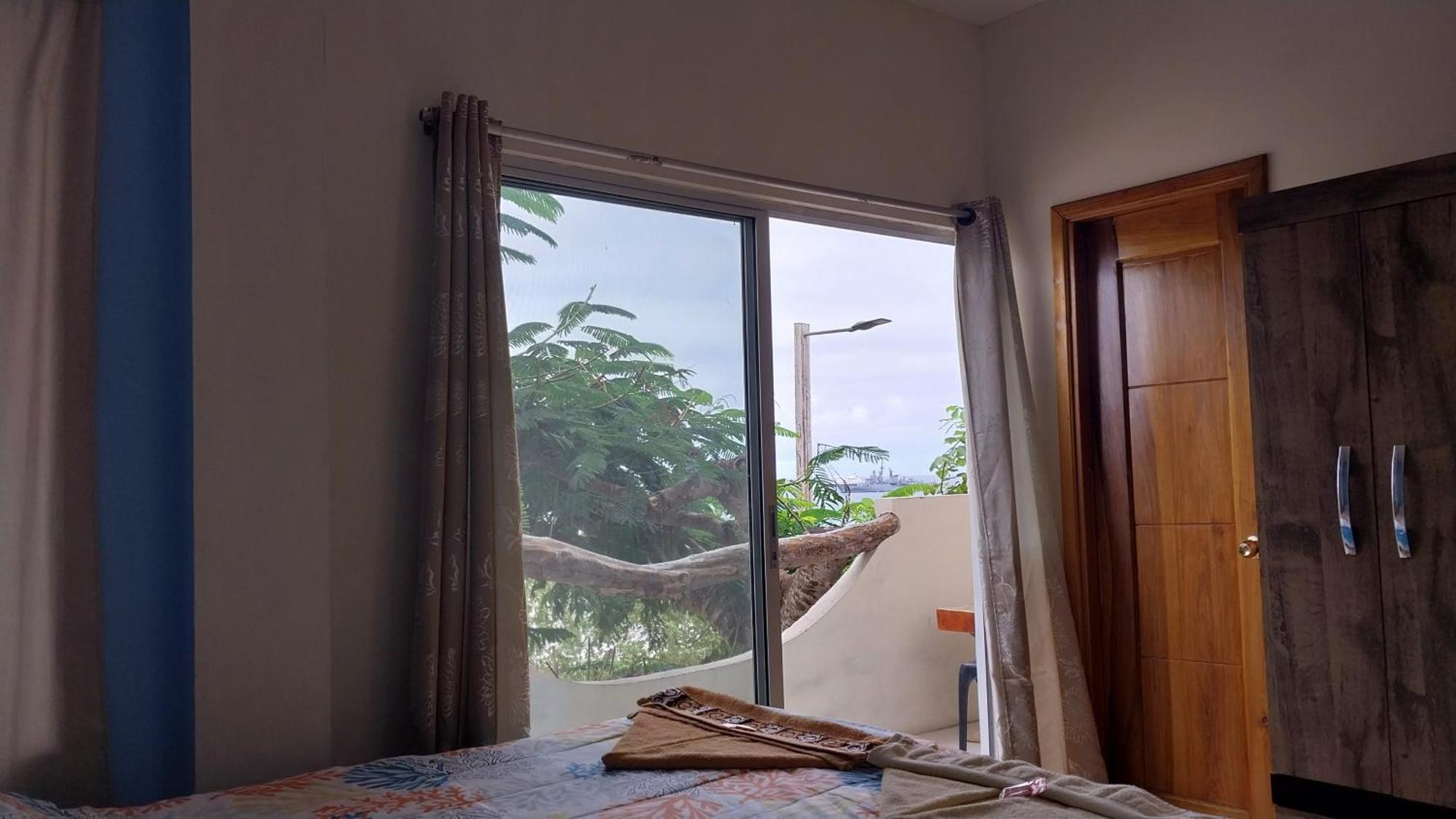 Hostal Cabanas Don Jorge Puerto Baquerizo Moreno Exterior foto